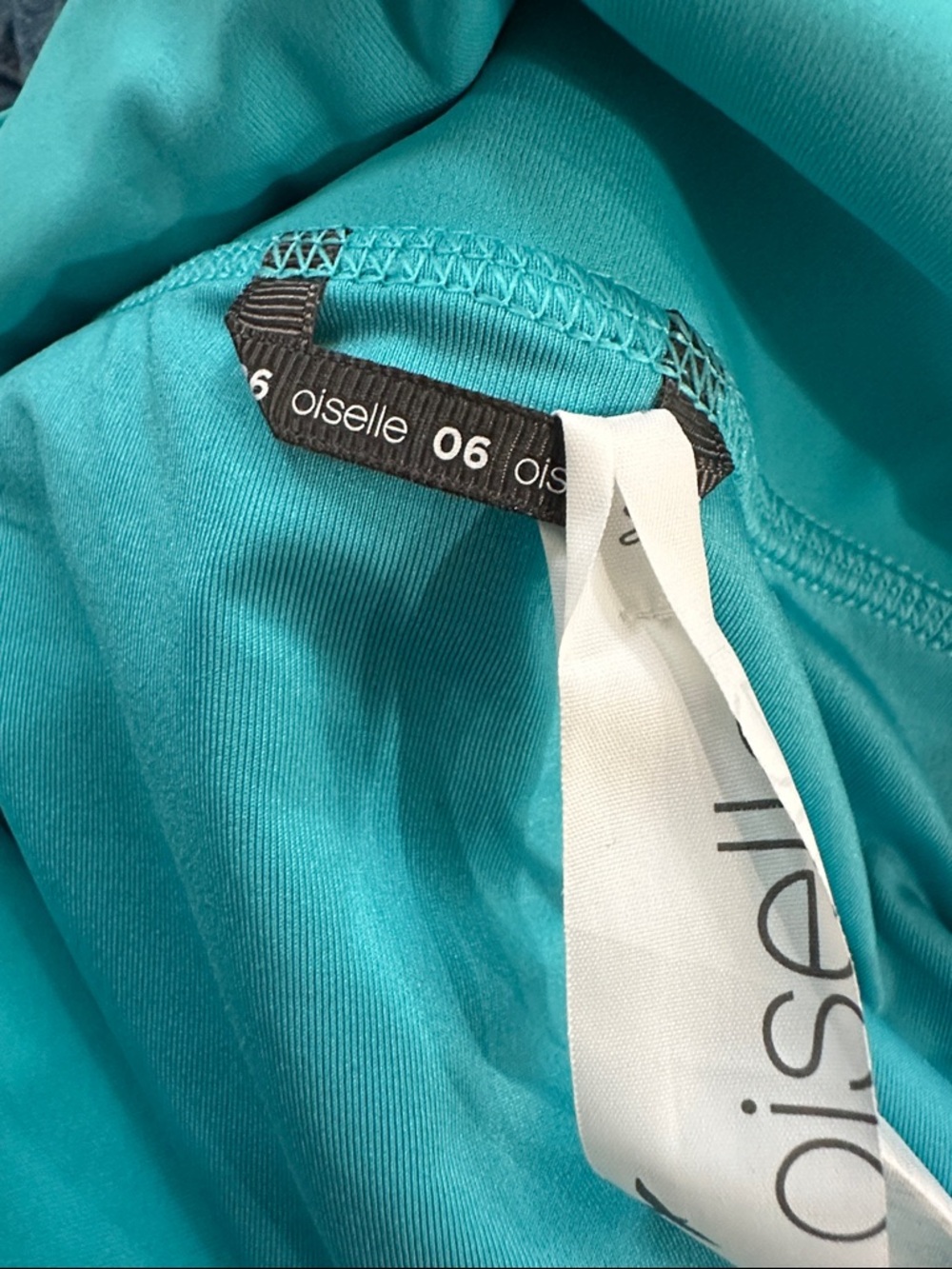 Oiselle High Rise Roga Shorts - Picture 2 of 3
